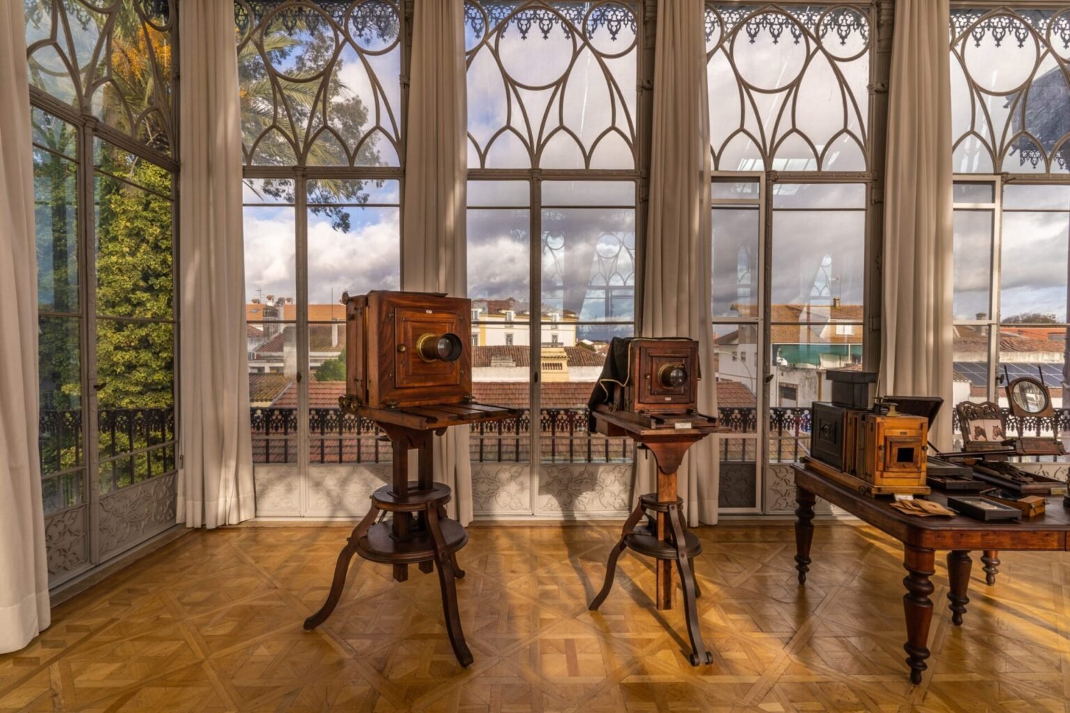 Interior do Estúdio de fotografia de José Relvas